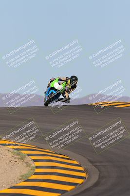 media/Oct-09-2022-SoCal Trackdays (Sun) [[95640aeeb6]]/Turns 9 and 10 (1050am)/